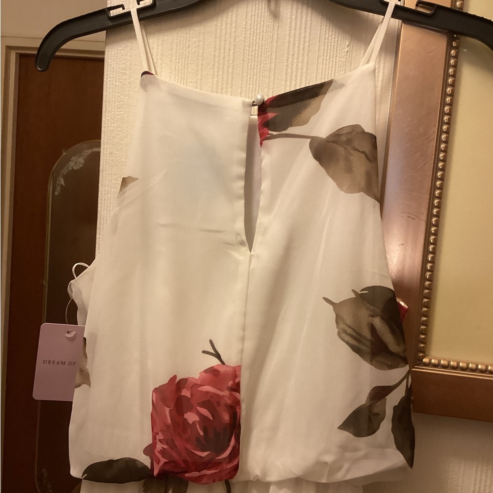Floral Maxi Dress with Pink and Green Accents SZ M. $20. - Picture 5 of 6